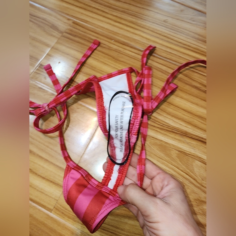 NWT Yandy Micro Bikini Thong Set Vertical Pink Red Stripe Strappy Sides Size M - Picture 3 of 6